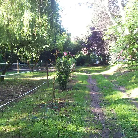 לינה וארוחת בוקר Le Clos Sainte Anne *