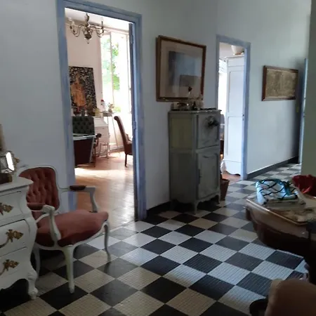 Le Clos Sainte Anne Bed & Breakfast Saint-Prix (Allier)
